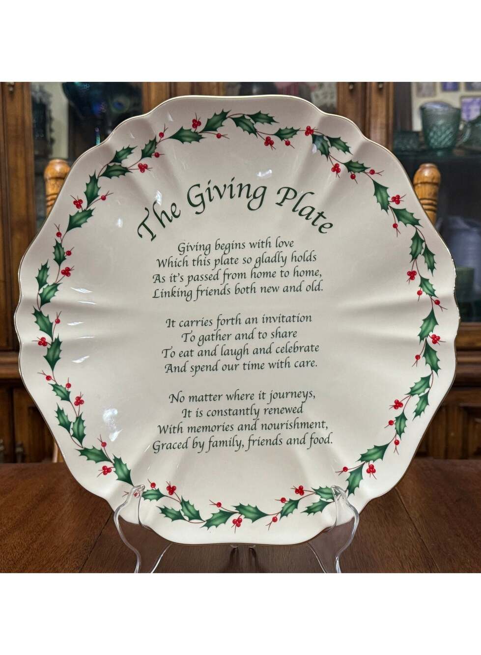 Lenox Holiday Carved Giving Plate 12" Dimension Holly Berries Gold Christmas